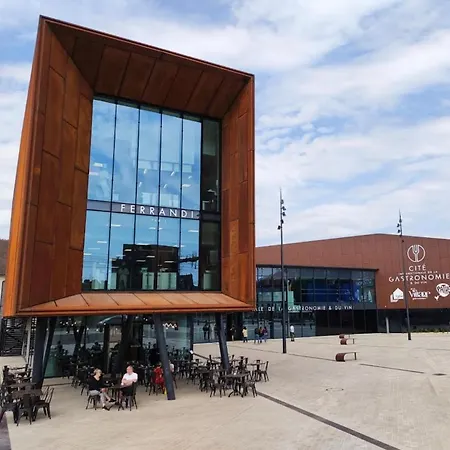 Appartamento Cité International - Gastronomie&vin - *